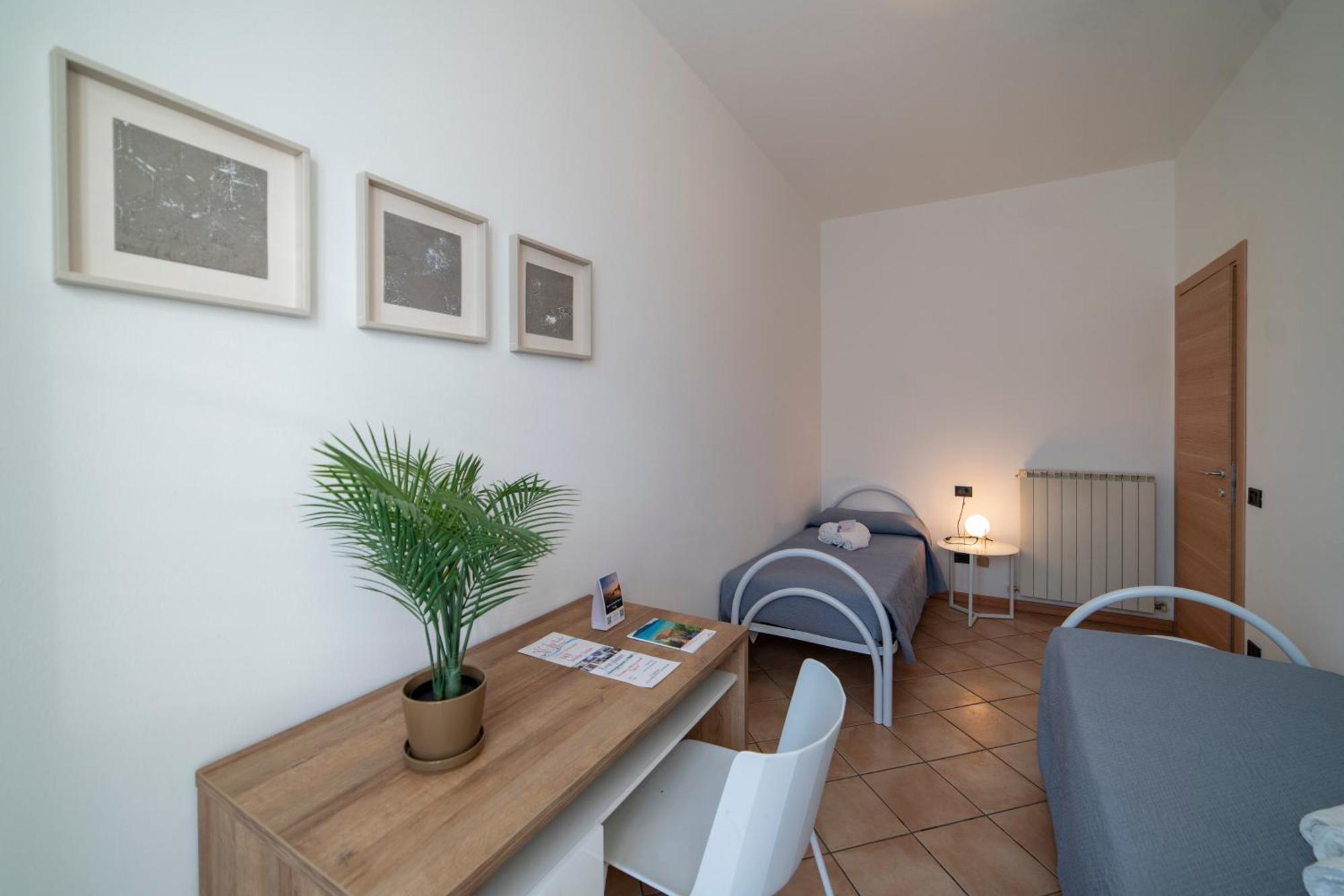Apartmán La Casa Dei Carta-New & Chic Lovere Exteriér fotografie